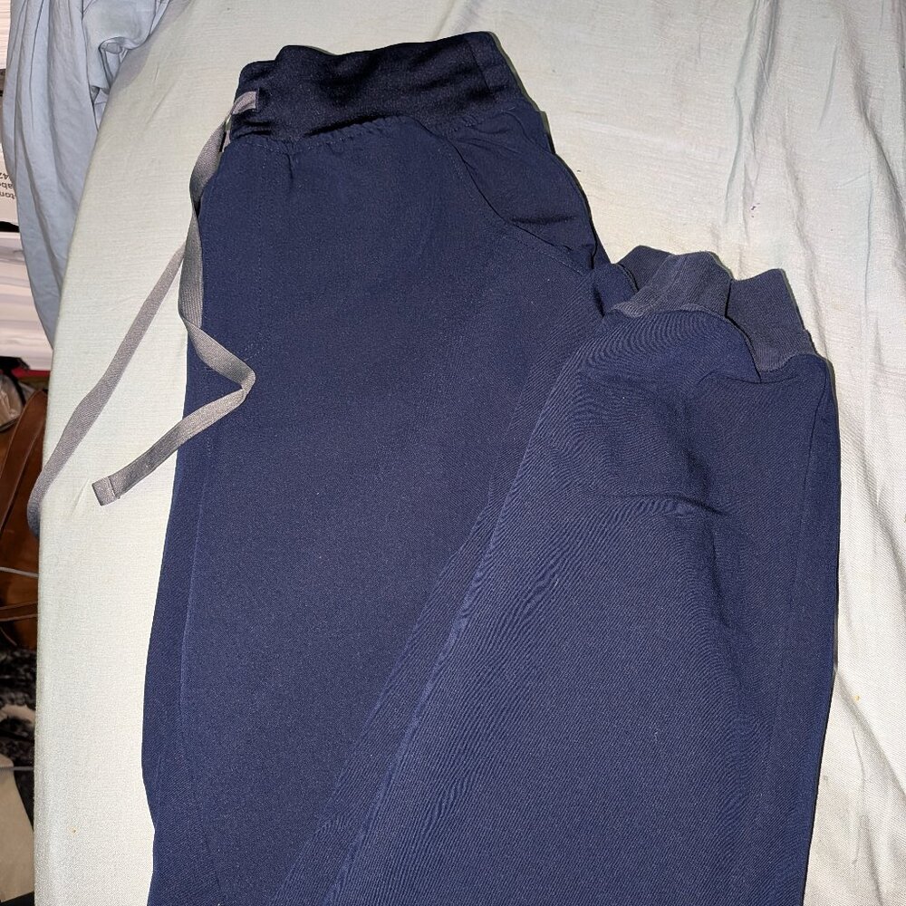 High Waisted Zamora Jogger Scrub Pants™ Size XS